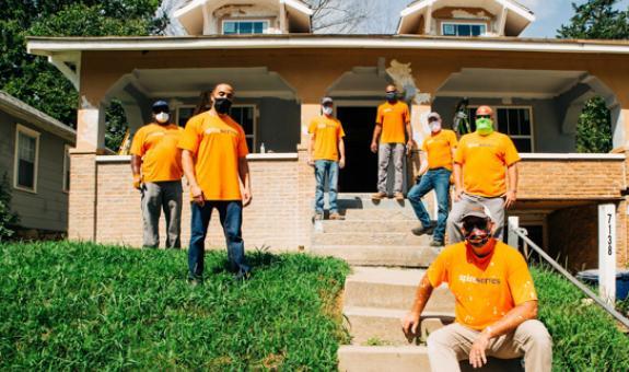 Image of Spire employees volunteering wearing masks